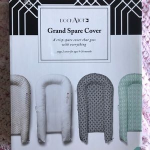 NIB DockaTot Grand Spare Cover Strawberry Cream🍓